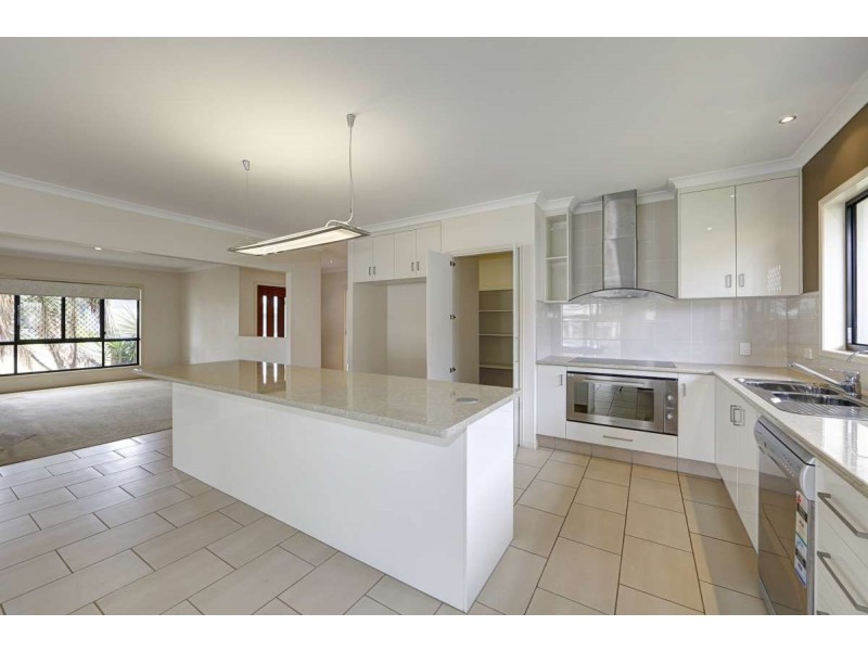 15 Fierro Drive, Bargara QLD 4670