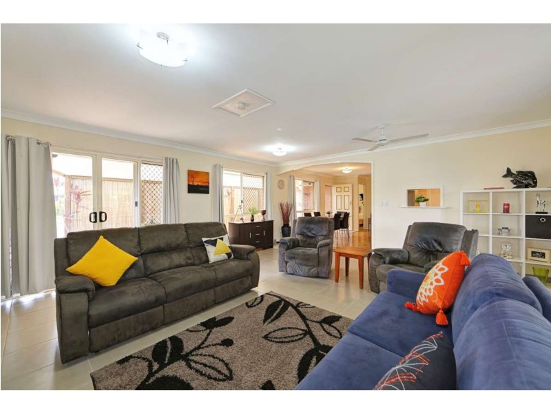 137 Moodies Road, Bargara QLD 4670
