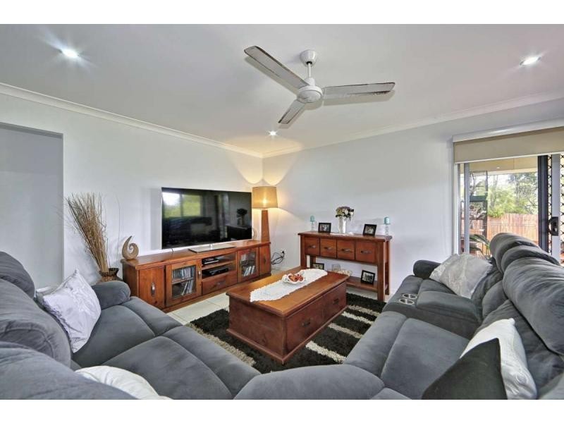 15 Grotherr Street, Qunaba QLD 4670
