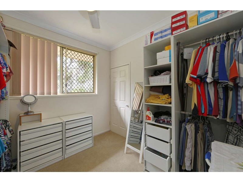 5 Majestic Place, Coral Cove QLD 4670