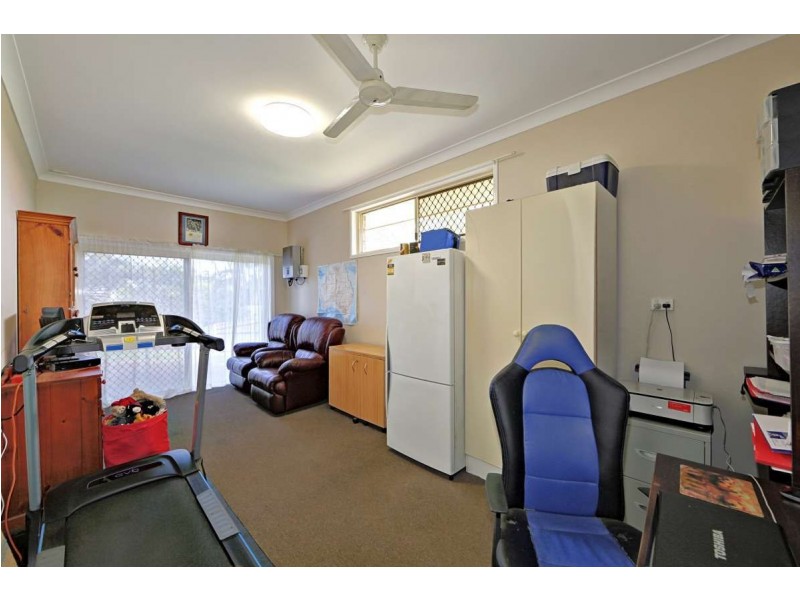 5 Majestic Place, Coral Cove QLD 4670