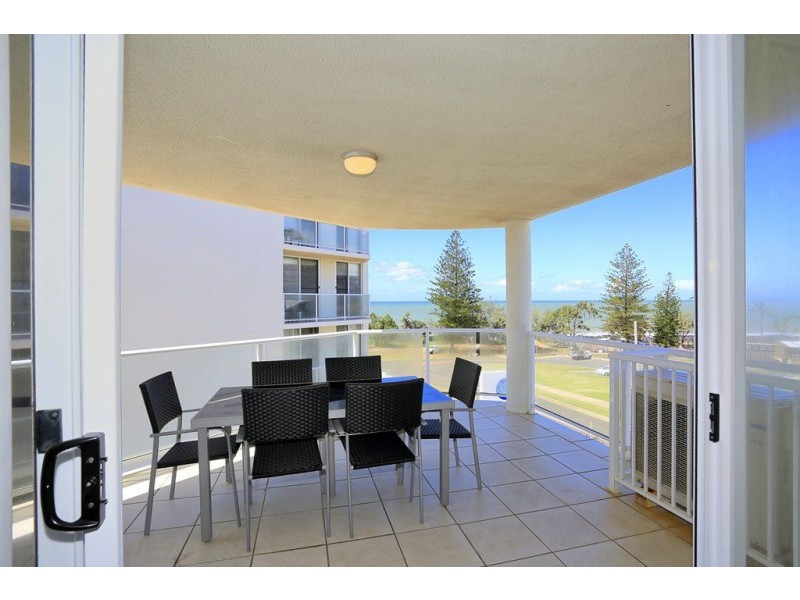 10/2 Baxter Street, Bargara QLD 4670
