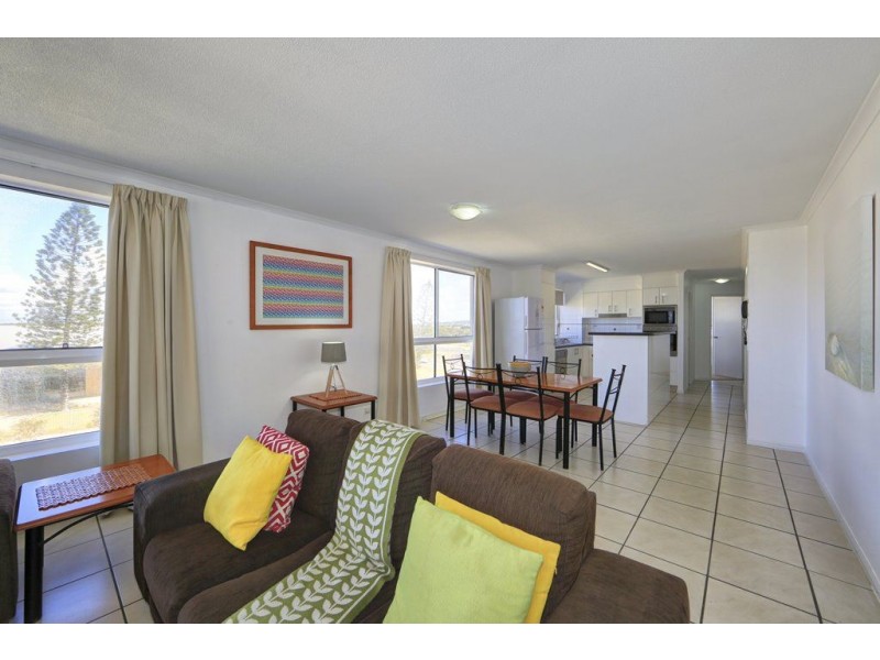 10/2 Baxter Street, Bargara QLD 4670