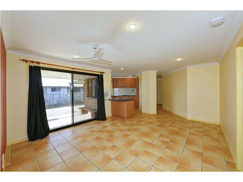 225 Barolin Esplanade, Coral Cove QLD 4670