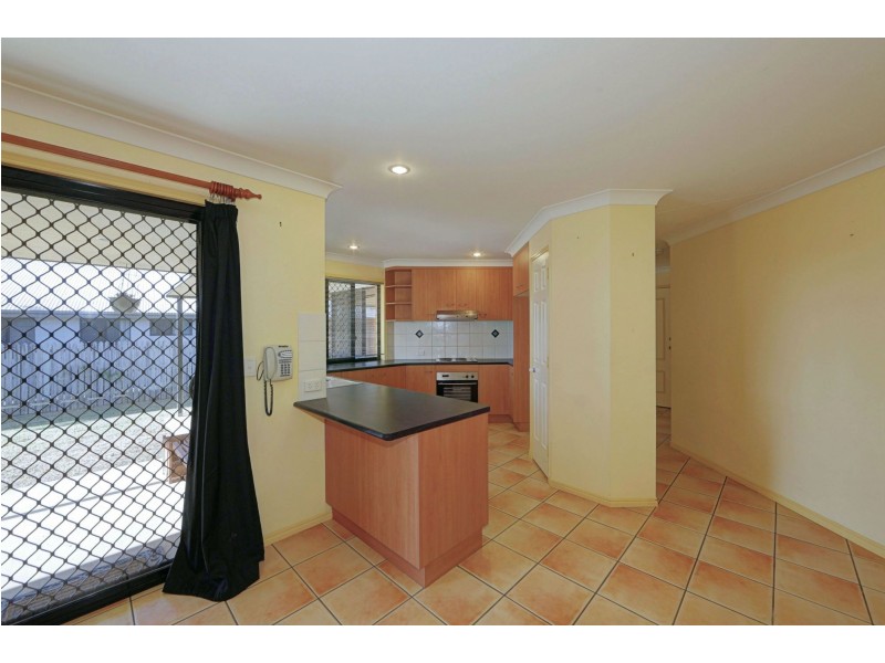 225 Barolin Esplanade, Coral Cove QLD 4670