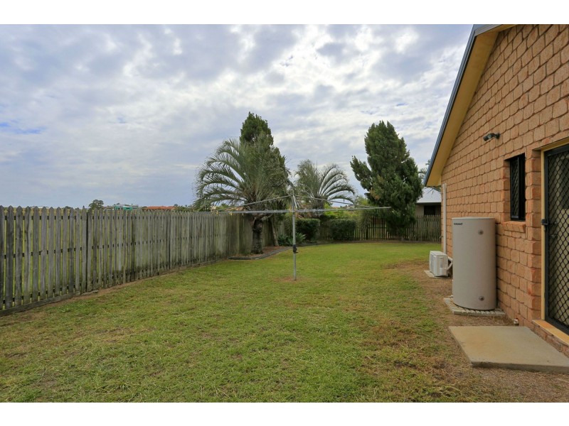 225 Barolin Esplanade, Coral Cove QLD 4670