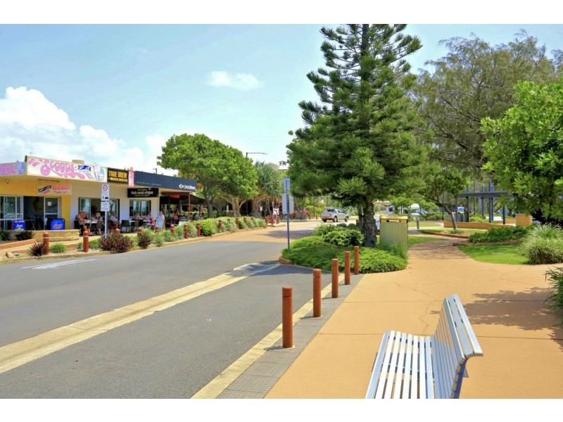 24 Breeze Drive, Bargara QLD 4670