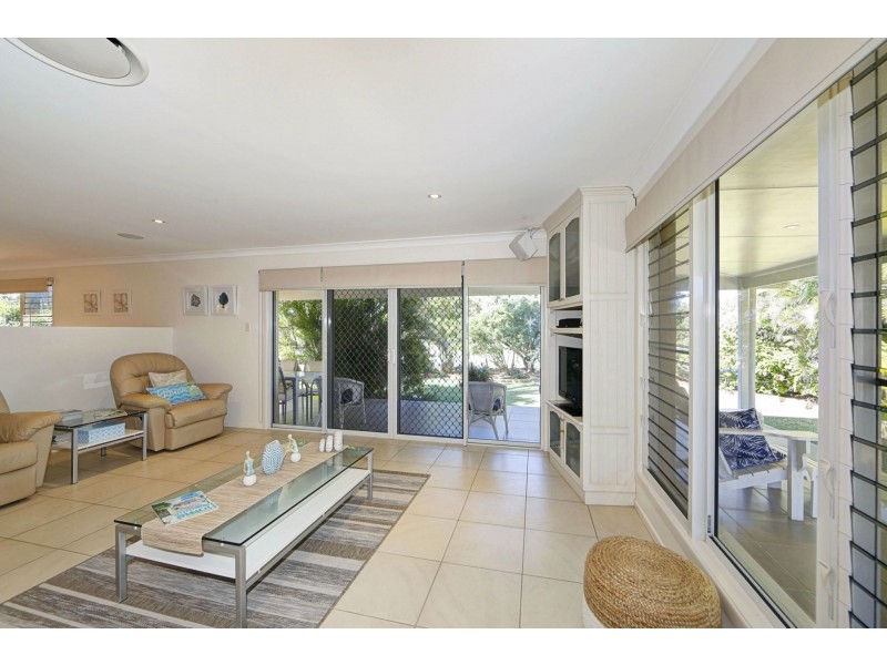 7 Shelley Street, Burnett Heads QLD 4670