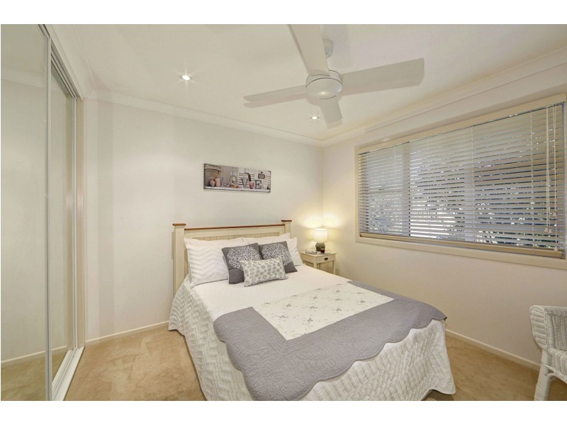 7 Shelley Street, Burnett Heads QLD 4670