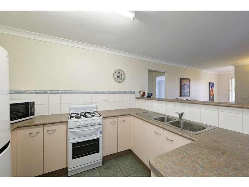 10 Wilfred Street, Bargara QLD 4670