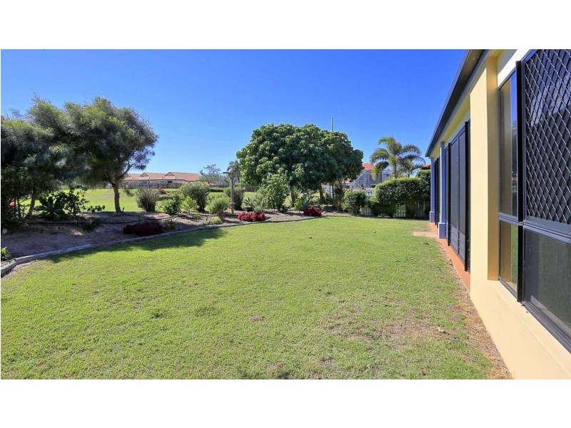 24 Chantelle Circuit, Coral Cove QLD 4670