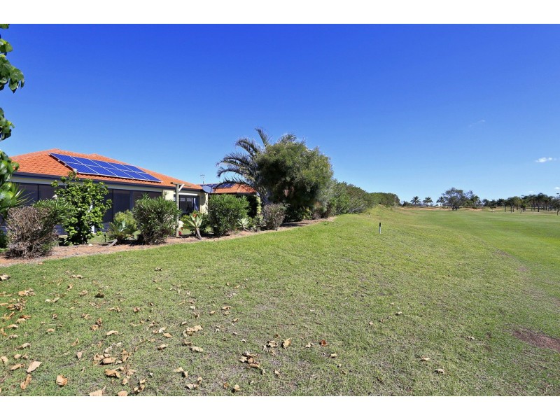 24 Chantelle Circuit, Coral Cove QLD 4670