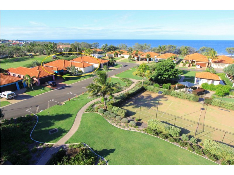 24 Chantelle Circuit, Coral Cove QLD 4670