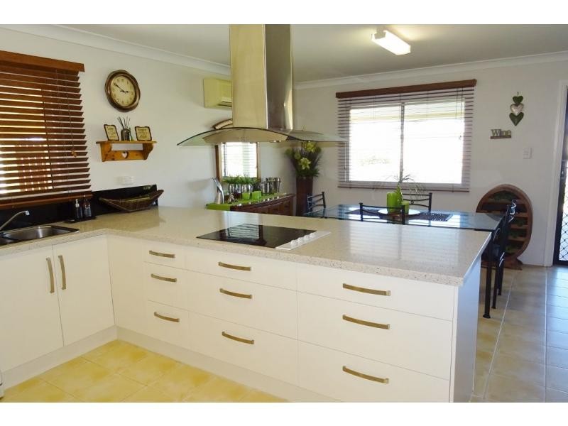 47 Bluewater Drive, Elliott Heads QLD 4670