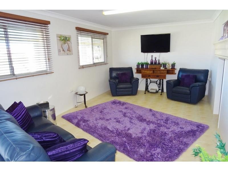 47 Bluewater Drive, Elliott Heads QLD 4670