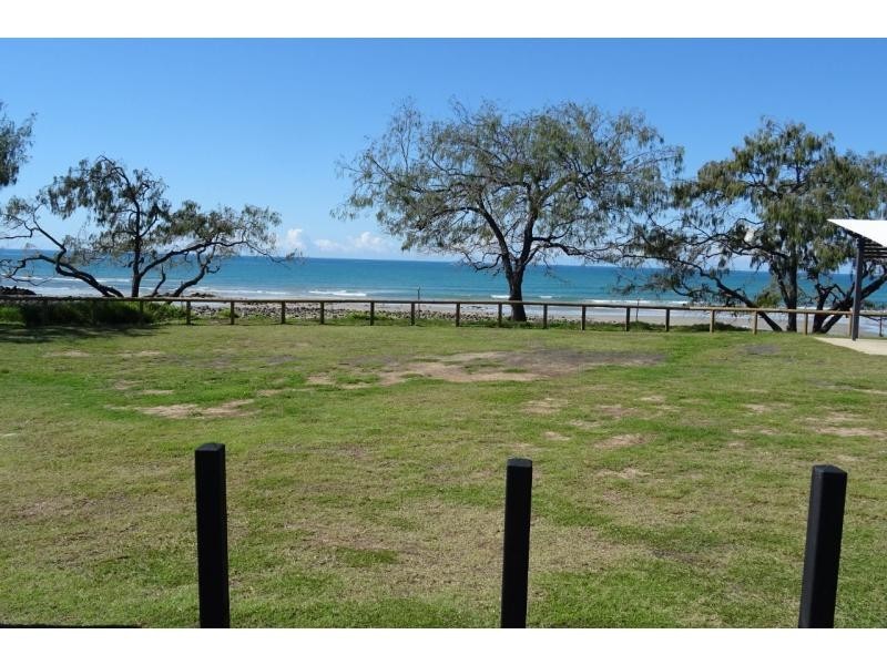 47 Bluewater Drive, Elliott Heads QLD 4670