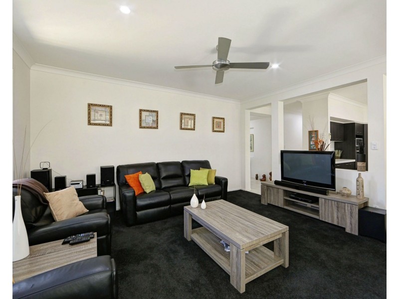 6 Breeze Drive, Bargara QLD 4670