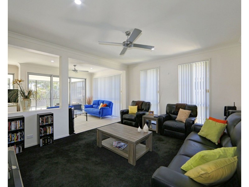 6 Breeze Drive, Bargara QLD 4670