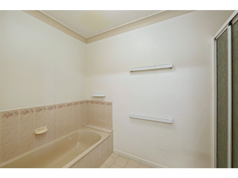 17 Stehbens Drive, Kepnock QLD 4670