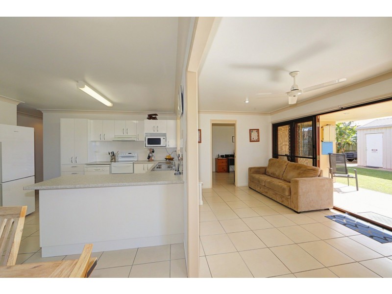 17 Stehbens Drive, Kepnock QLD 4670