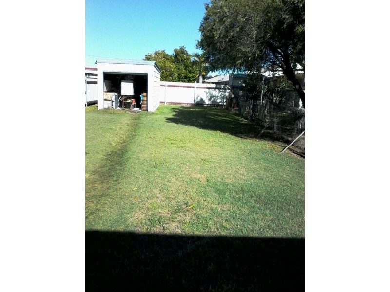 23 Grimwood Street, Bundaberg West QLD 4670