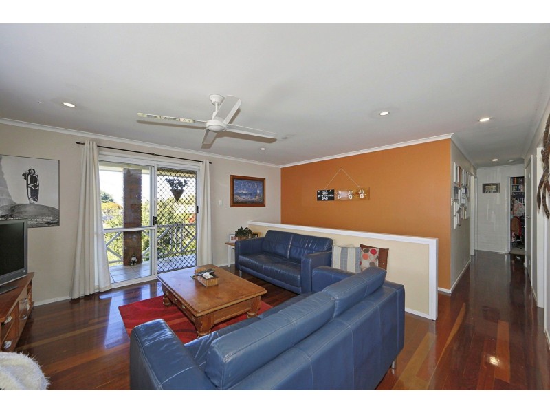 11 Tadgell Court, Avenell Heights QLD 4670