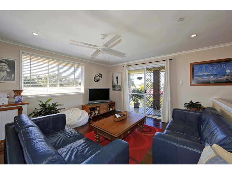 11 Tadgell Court, Avenell Heights QLD 4670
