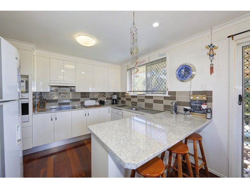 11 Tadgell Court, Avenell Heights QLD 4670