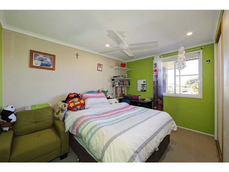 11 Tadgell Court, Avenell Heights QLD 4670