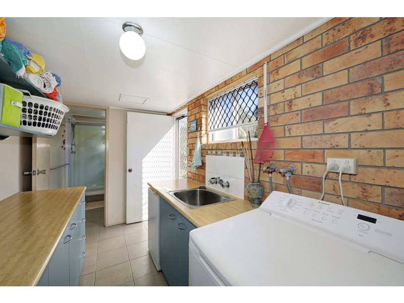 11 Tadgell Court, Avenell Heights QLD 4670