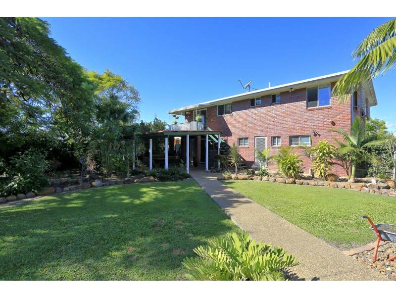 11 Tadgell Court, Avenell Heights QLD 4670