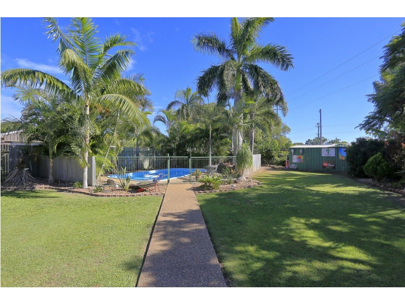11 Tadgell Court, Avenell Heights QLD 4670