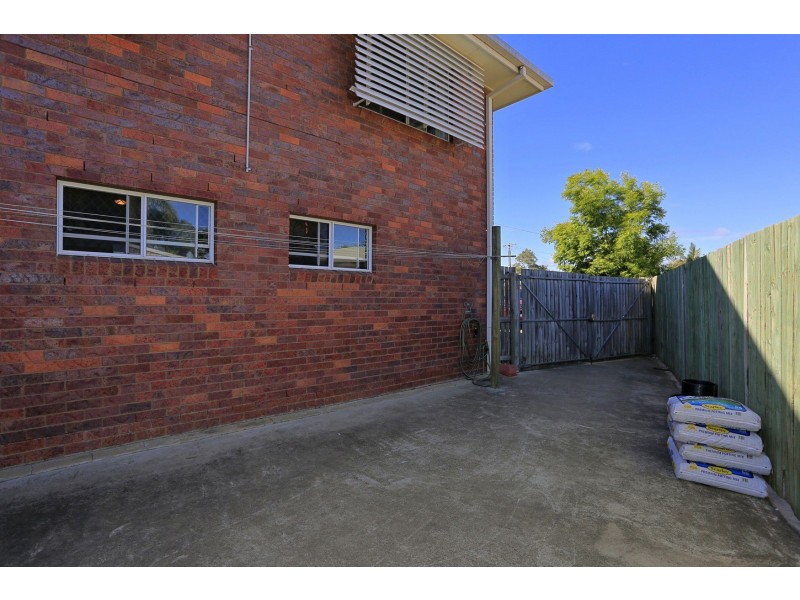 11 Tadgell Court, Avenell Heights QLD 4670