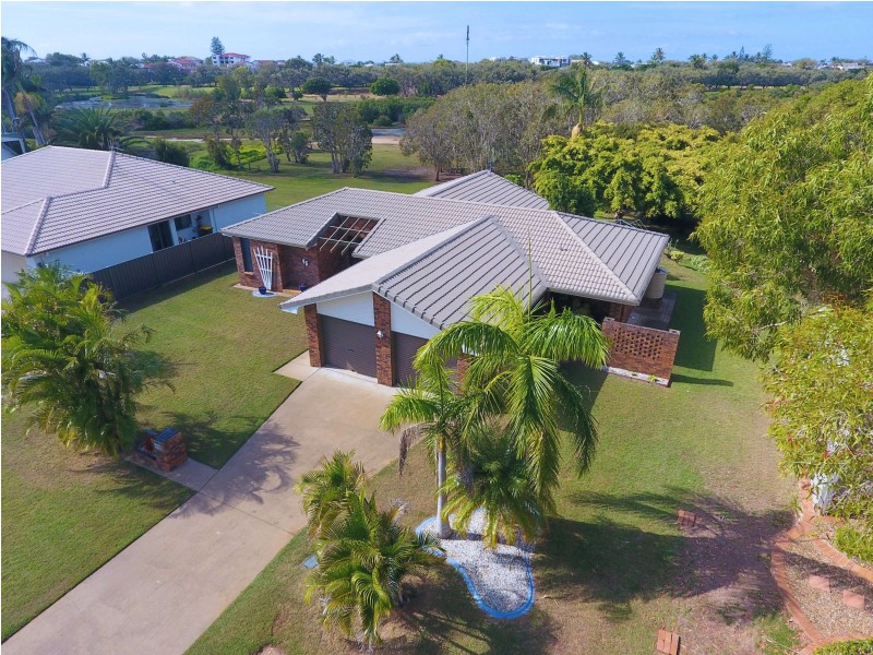 45 Fairway Dr, Bargara QLD 4670