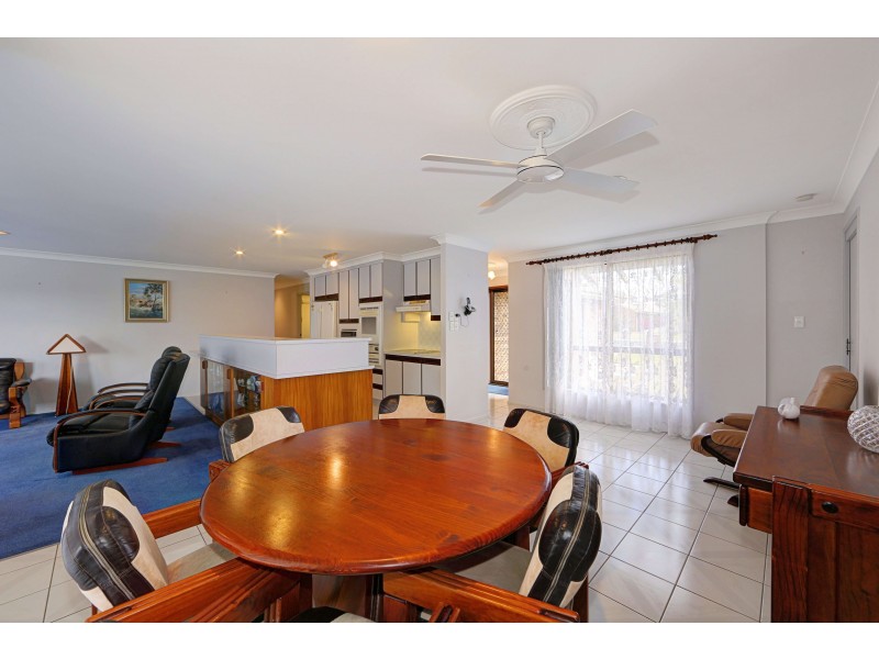 45 Fairway Dr, Bargara QLD 4670