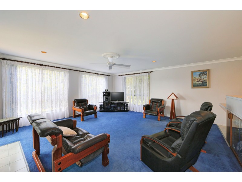 45 Fairway Dr, Bargara QLD 4670