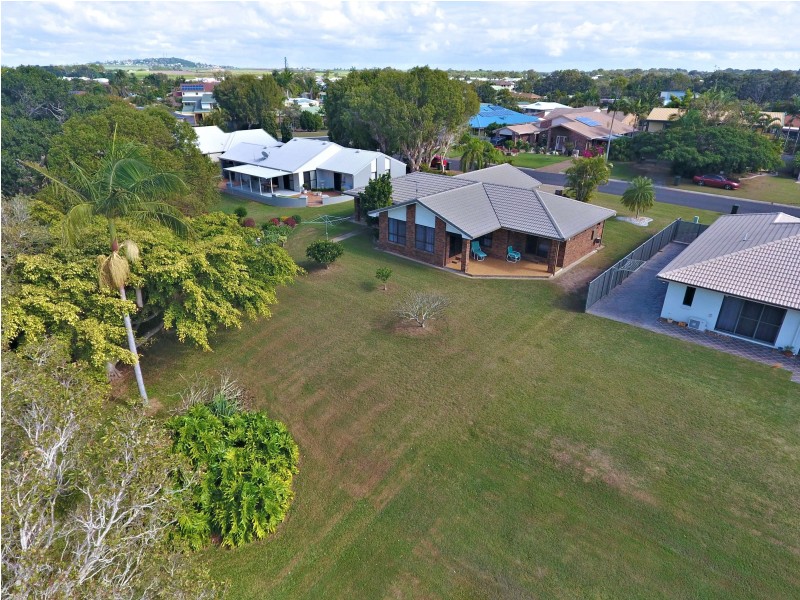 45 Fairway Dr, Bargara QLD 4670
