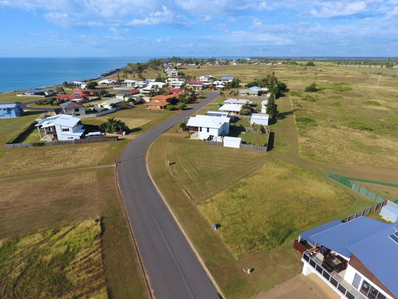 29 Emperor Dr, Elliott Heads QLD 4670
