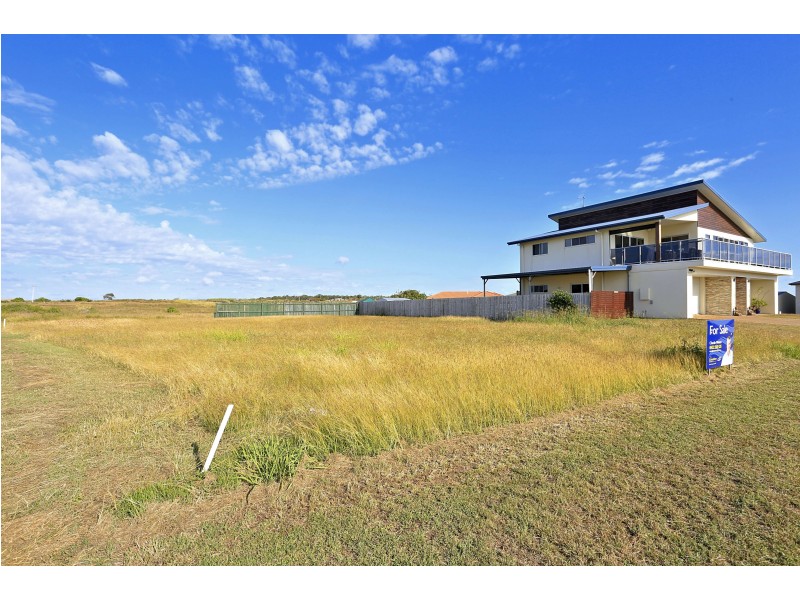 29 Emperor Dr, Elliott Heads QLD 4670