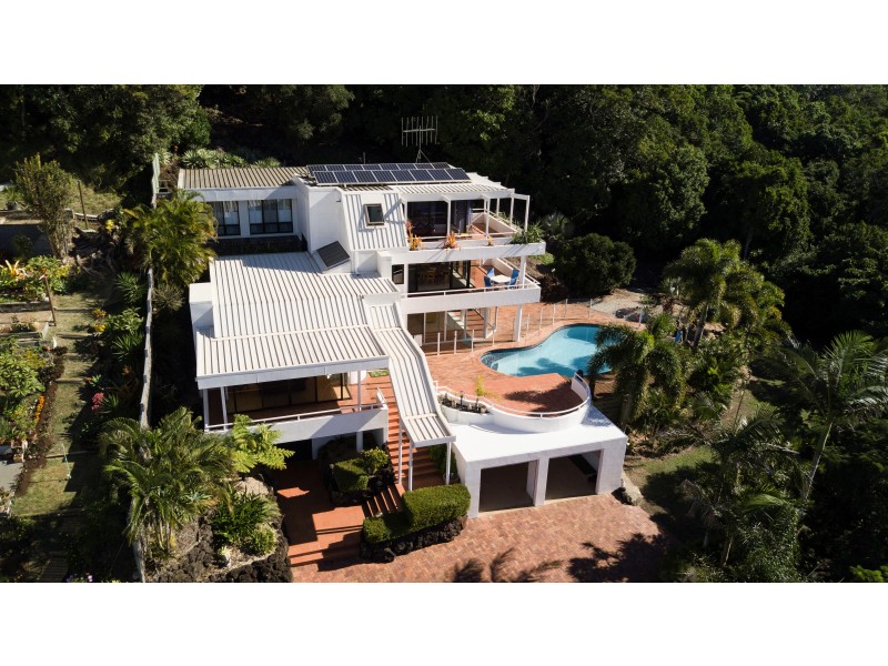 36 Rehbein Ave, Qunaba QLD 4670