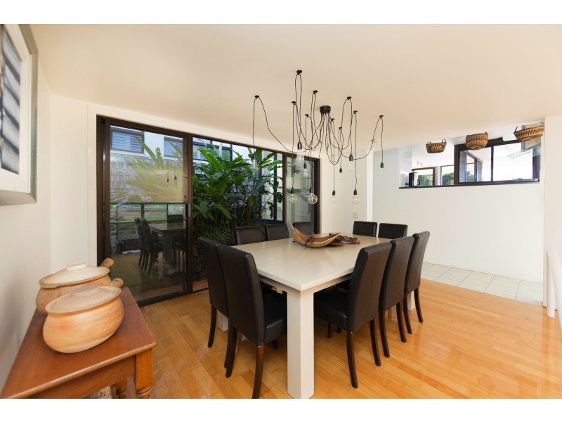 36 Rehbein Ave, Qunaba QLD 4670