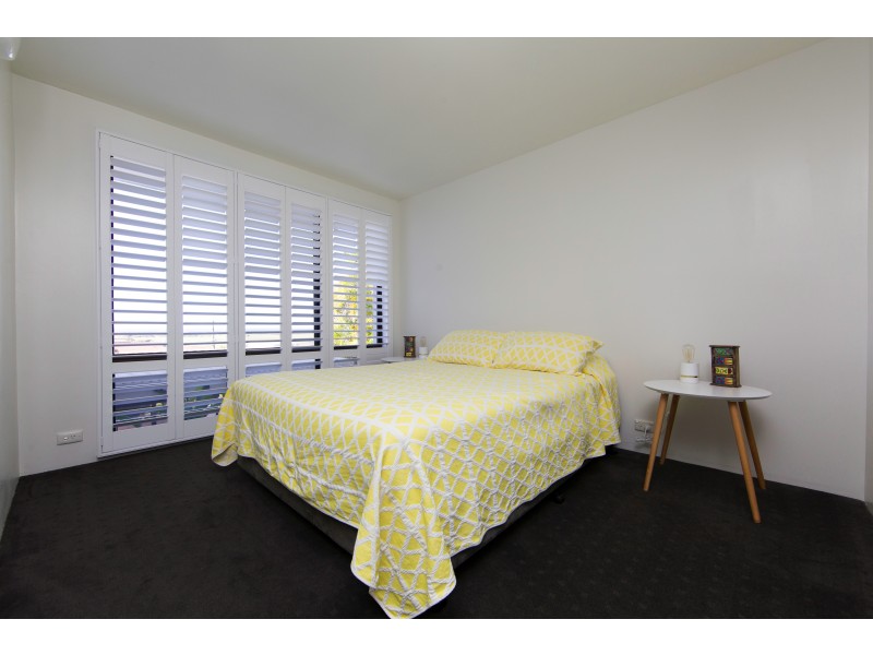 36 Rehbein Ave, Qunaba QLD 4670