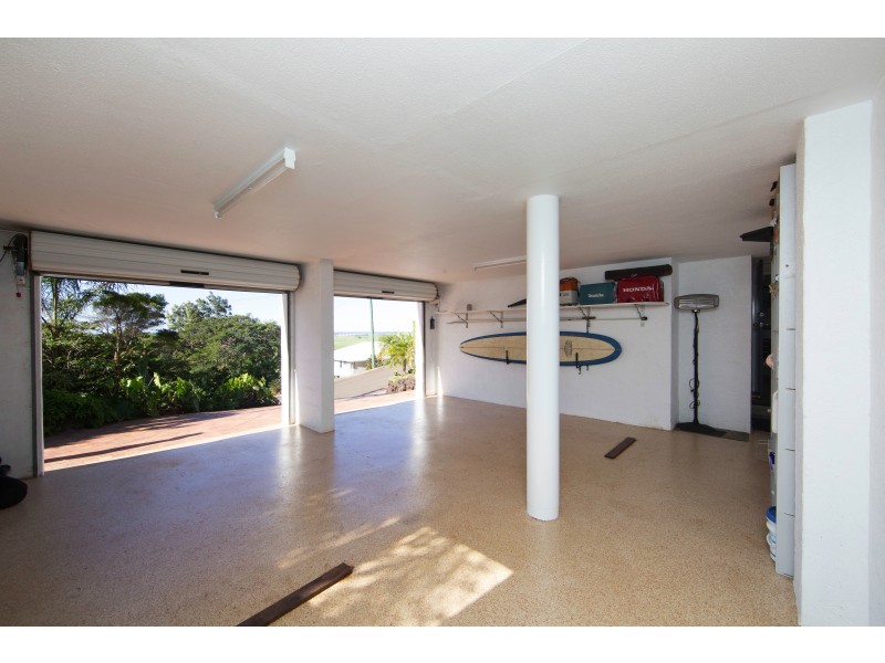 36 Rehbein Ave, Qunaba QLD 4670