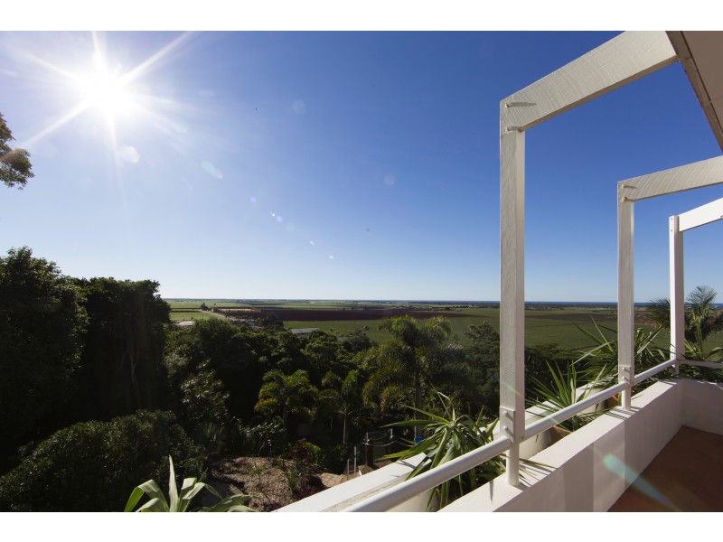 36 Rehbein Ave, Qunaba QLD 4670