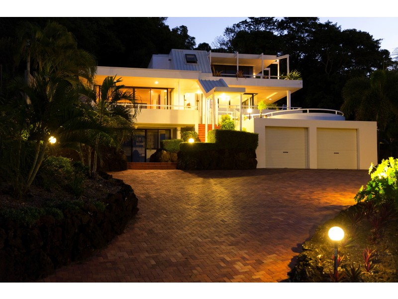 36 Rehbein Ave, Qunaba QLD 4670