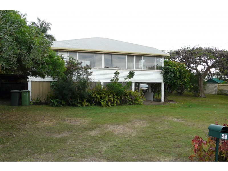 42 Bauer St, Bargara QLD 4670