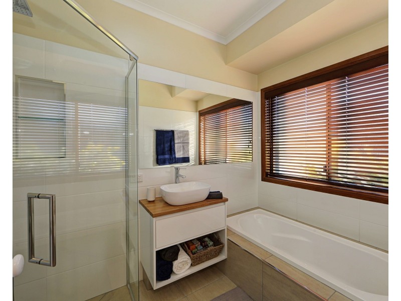 2 Bellwood Lane, Millbank QLD 4670