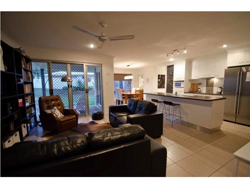 9 Studholme Ct, Kalkie QLD 4670