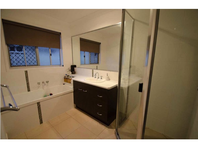 9 Studholme Ct, Kalkie QLD 4670