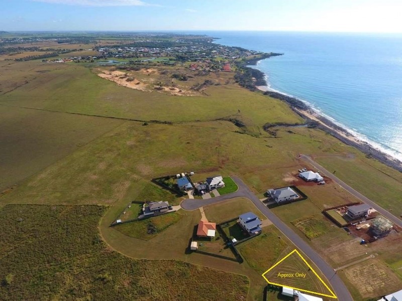 27 Emperor Dr, Elliott Heads QLD 4670